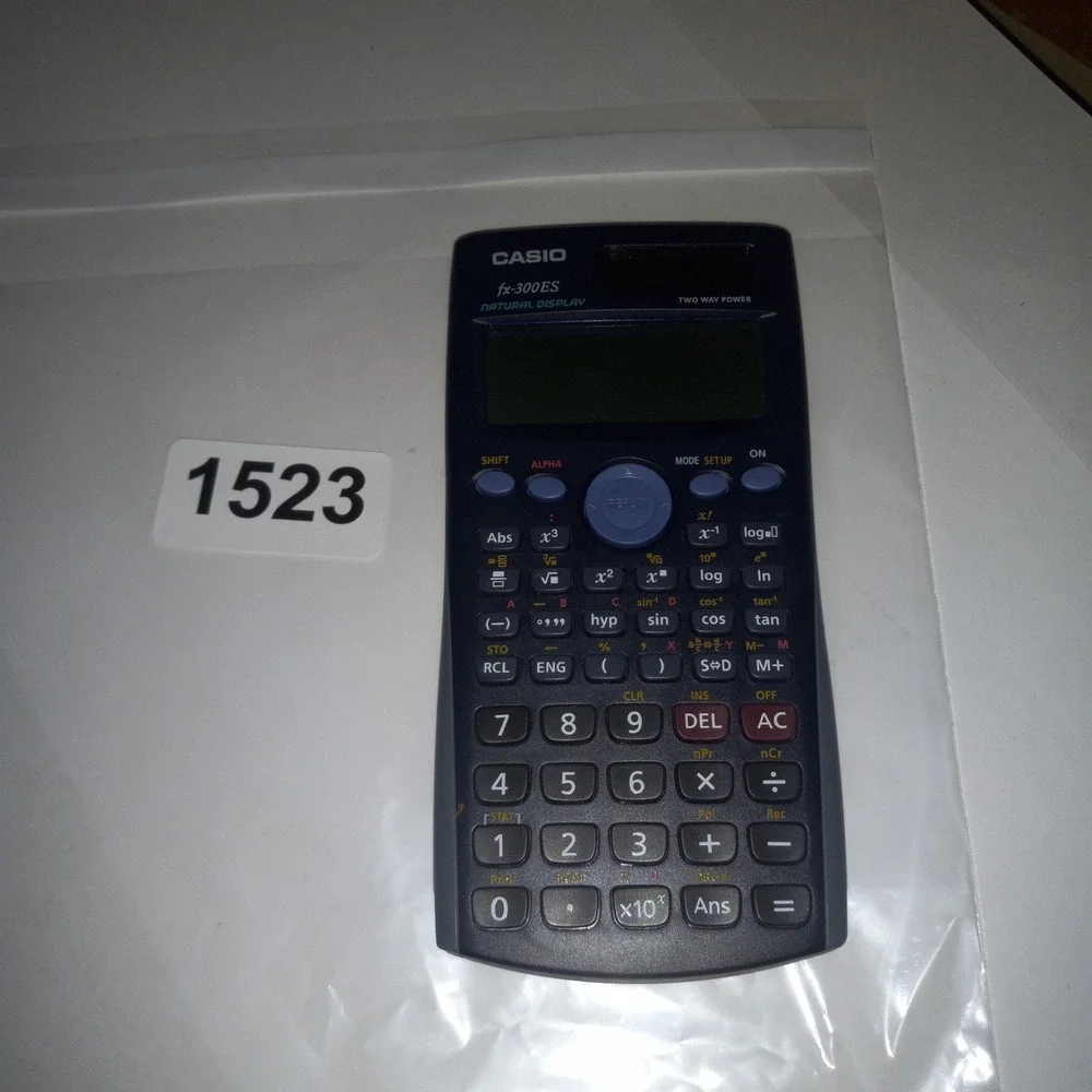 Casio FX-300ES Scientific Calculator - Works Great Solar and Battery